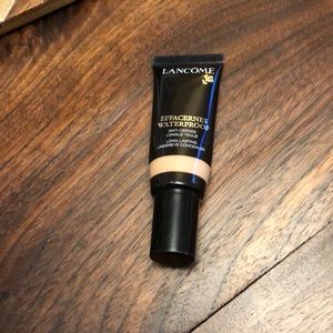 Lancôme Effacernes Waterproof concealer